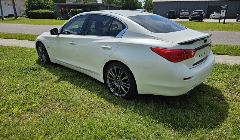 
								2016 Infiniti Q50 Red Sport 400 full									