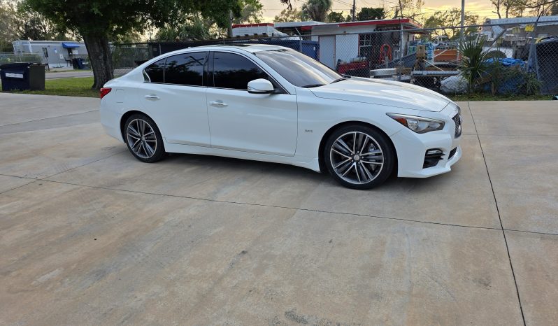 
								2017 Infiniti Q50 3.0t Sport full									
