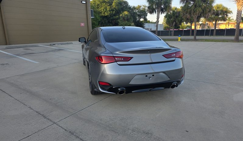 
								2019 Infiniti Q60 3.0t LUXE full									