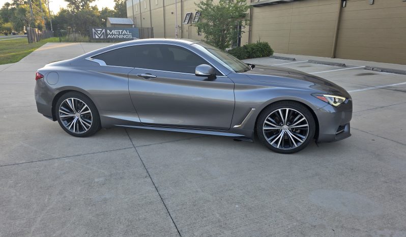 
								2019 Infiniti Q60 3.0t LUXE full									