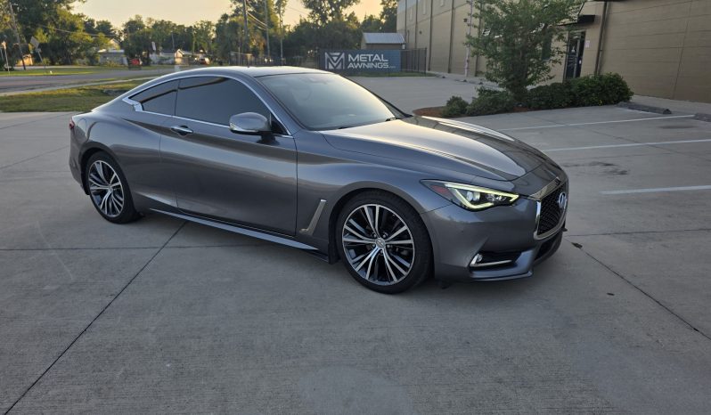 
								2019 Infiniti Q60 3.0t LUXE full									