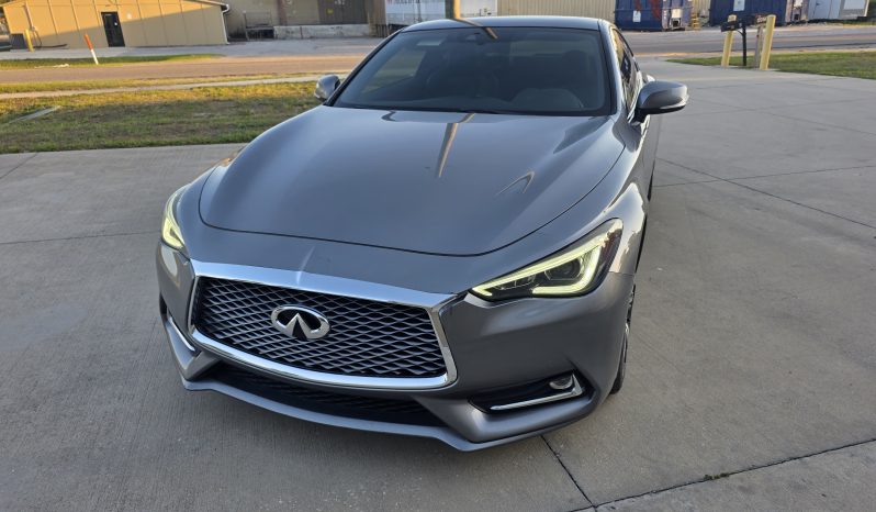 
								2019 Infiniti Q60 3.0t LUXE full									