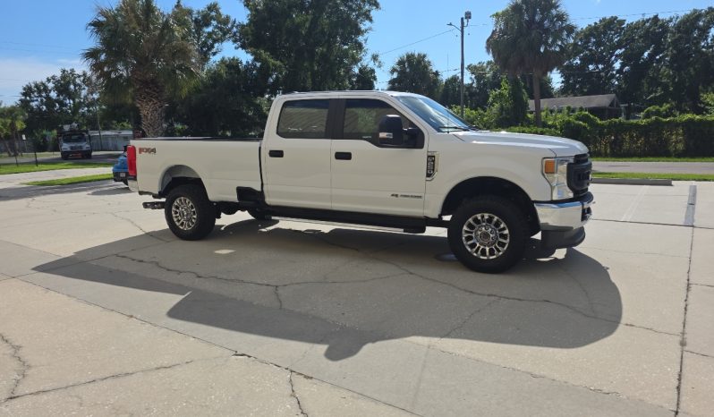 
								2020 Ford F-250 SD Lariat Crew Cab 4WD full									