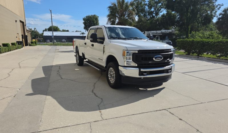 
								2020 Ford F-250 SD Lariat Crew Cab 4WD full									