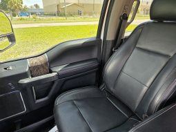 
										2017 Ford F-350 Lariat full									