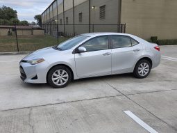 
										2017 Toyota Corolla full									