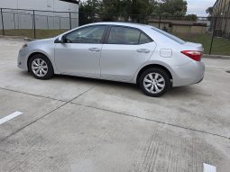 
										2017 Toyota Corolla full									