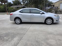 
										2017 Toyota Corolla full									