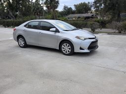 
										2017 Toyota Corolla full									