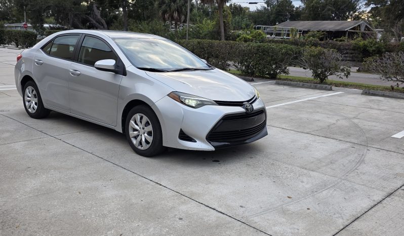 
								2017 Toyota Corolla full									