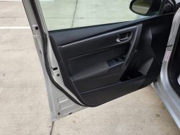
										2017 Toyota Corolla full									