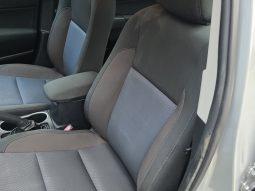
										2017 Toyota Corolla full									