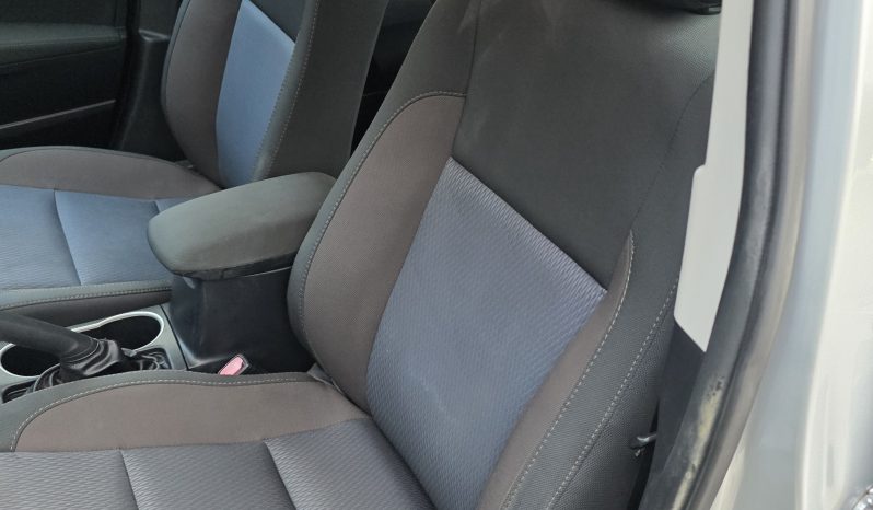
								2017 Toyota Corolla full									