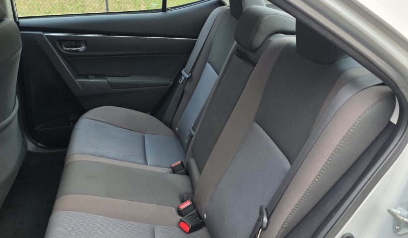
								2017 Toyota Corolla full									