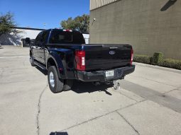 
										2022 Ford F-350 full									