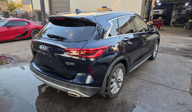 
								2021 Infiniti QX50 full									