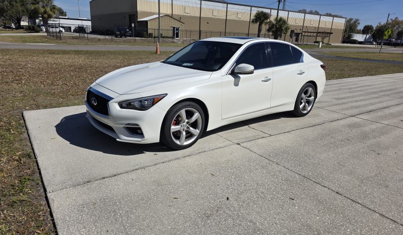 
								2019 Infiniti Q50 full									