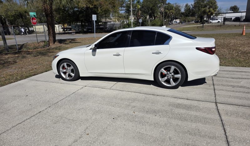 
								2019 Infiniti Q50 full									