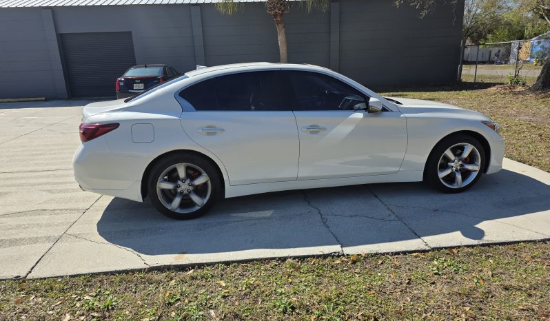 
								2019 Infiniti Q50 full									