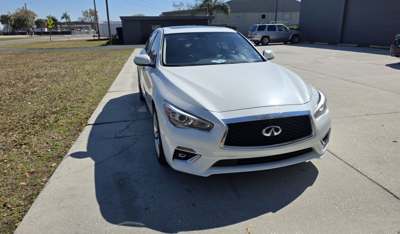 
								2019 Infiniti Q50 full									