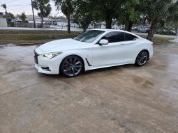 
										2017 Infiniti Q60 Red Sport full									