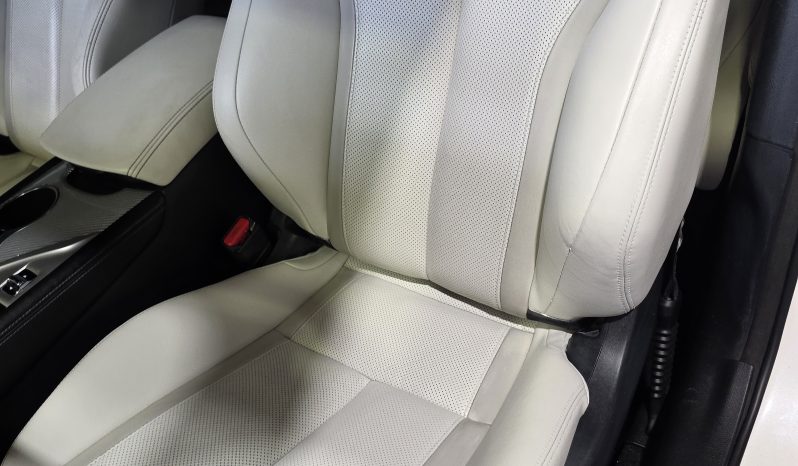 
								2019 Infiniti Q50 full									