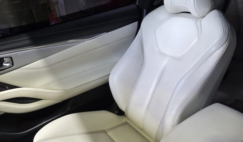 
								2019 Infiniti Q50 full									