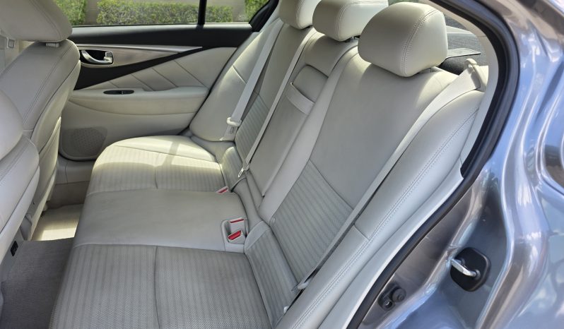 
								2020 Infiniti Q50 full									