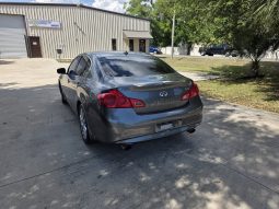 
										2013 Infiniti Q50 full									
