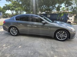 
										2013 Infiniti Q50 full									