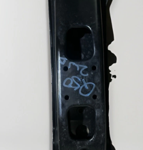14-15 INFINITI Q50 RWD REAR TRANSMISSION CROSSMEMBER SUPPORT MOUNT BRACKET os