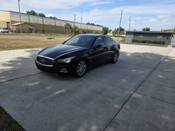 2015 Infiniti Q50