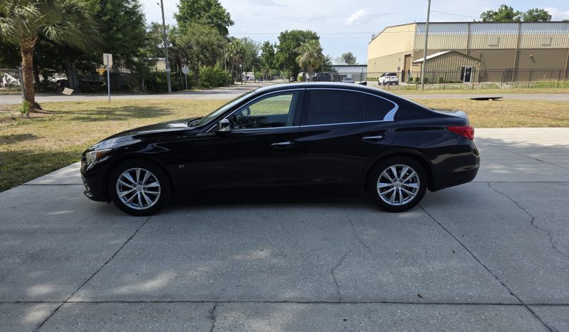 
								2015 Infiniti Q50 full									