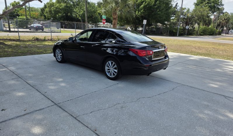 
								2015 Infiniti Q50 full									