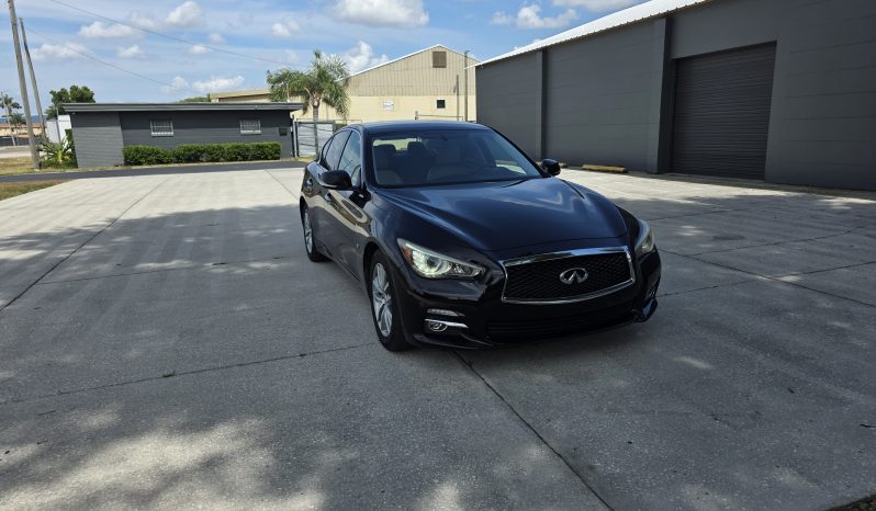 
								2015 Infiniti Q50 full									