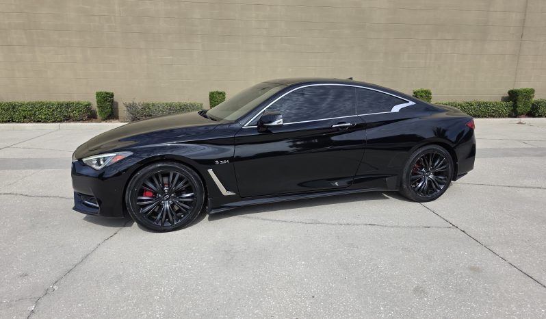 
								2017 Infiniti Q60 Coupe full									
