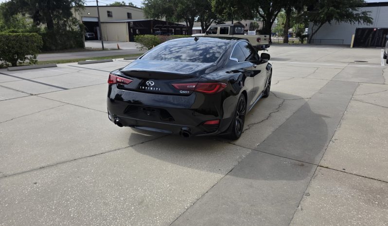 
								2017 Infiniti Q60 Coupe full									