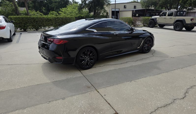 
								2017 Infiniti Q60 Coupe full									