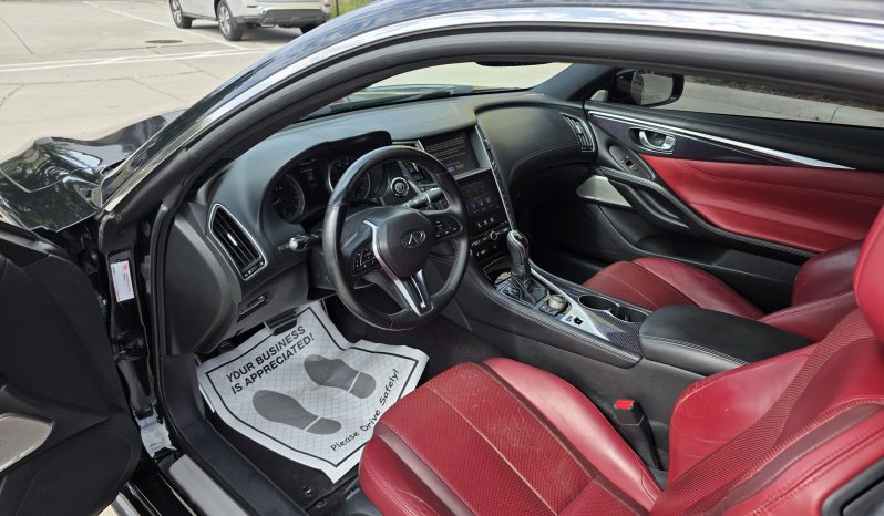
								2017 Infiniti Q60 Coupe full									