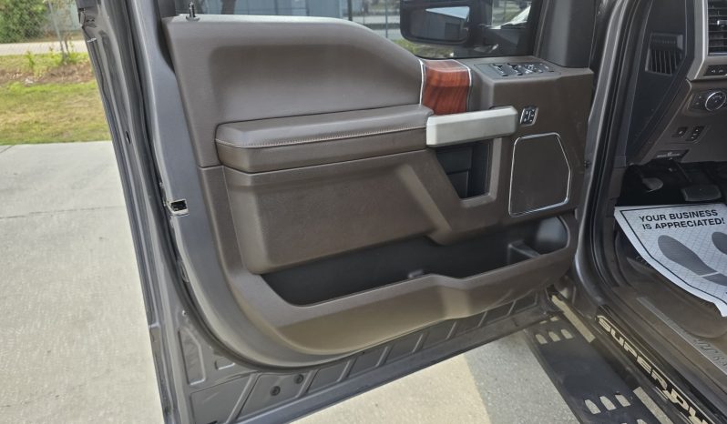 
								2021 Ford F-250 King Ranch full									